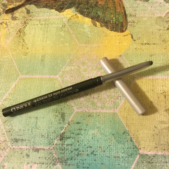 Clinique Eyeliner in 07 Intense Ivy