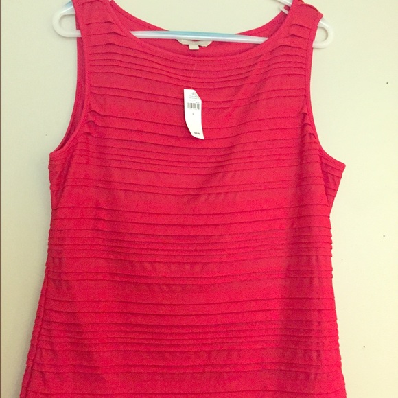 Red Banana Republic top