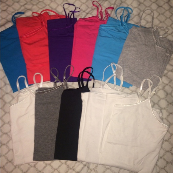 (12) Bundle Aeropostale Tanks
