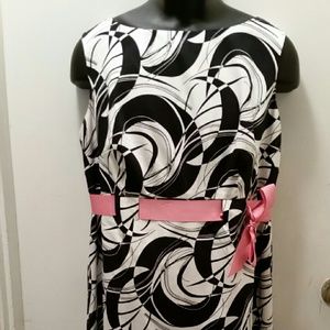 Avenue cotton black&white sleeveless at knee dress