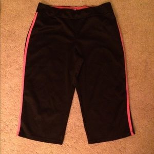 Large black & pink capris sweatpants