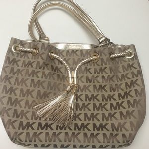 Michael Kors Large Jet Set Bag