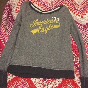American eagle sweater