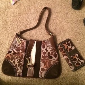 Coach matching set