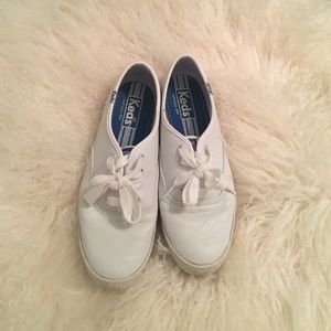 White leather keds