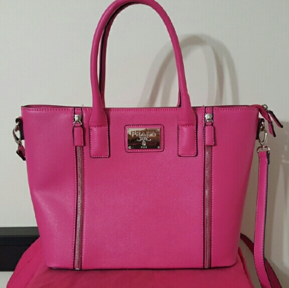 New purse.  Never used.