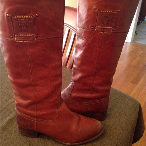 FRYE WIDE CALF LEATHER BOOTS🍾