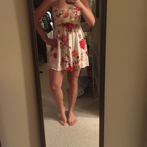 🌸Kimchi Blue Floral Sundress🌸
