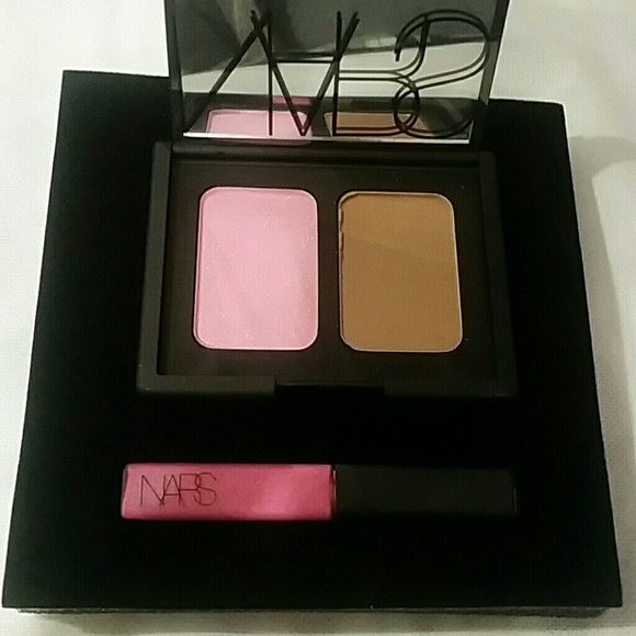 Nars set- Laguna bronzer,  angleika blush & gloss - Picture 1 of 4