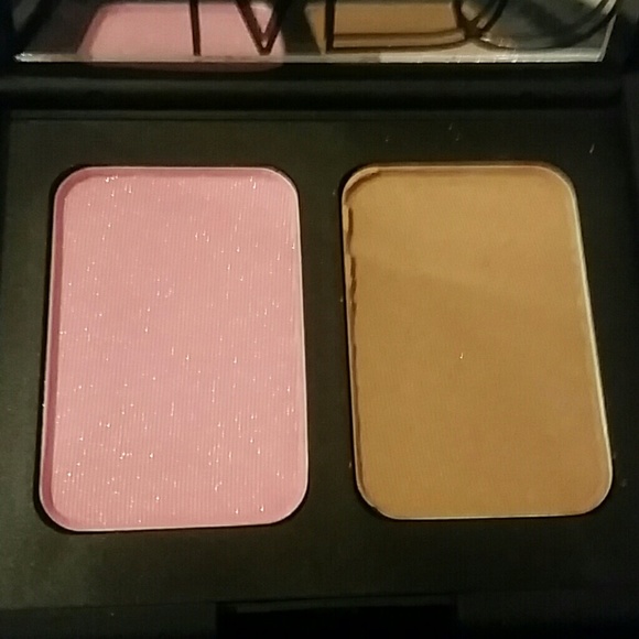 Nars set- Laguna bronzer, angleika blush & gloss - Picture 2 of 4
