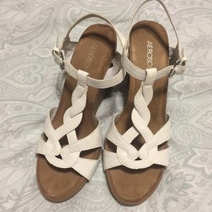 ⚡️SALE⚡️Aerosoles White Platform, Braided T-strap