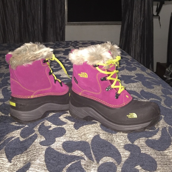 The North Face girls waterproof Mcmurdo Snow Boots - Picture 3 of 5