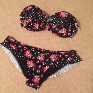 NEW--Victoria's Secret Bikini