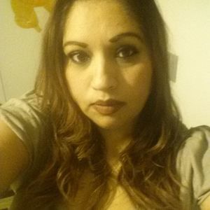 Meet your Posher, Esmeralda