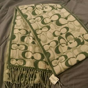 Coach wool scarf