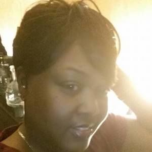 Meet your Posher, Mayia