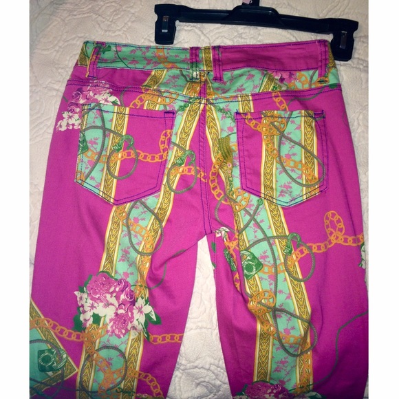 Fun pants !! - Picture 2 of 4