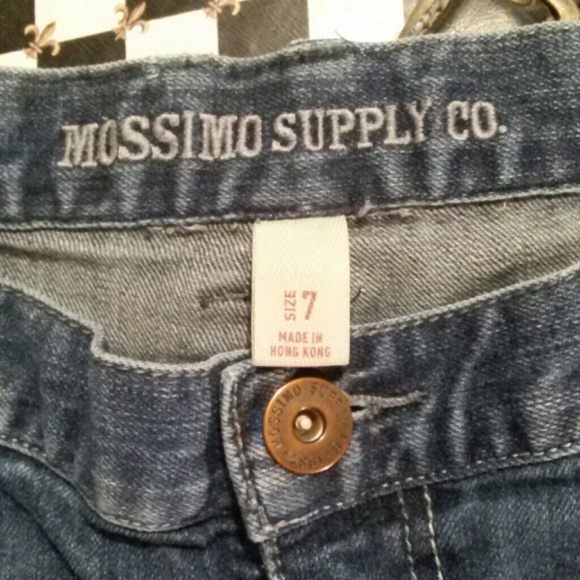 Jeans - Picture 2 of 4