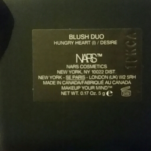 Nars set. Laguna illuminator, primer, mini blush - Picture 3 of 4