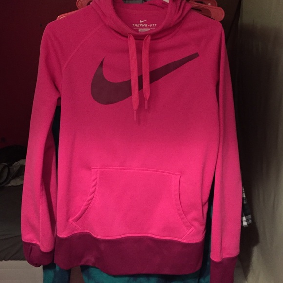 Nike therma-fit hoodie
