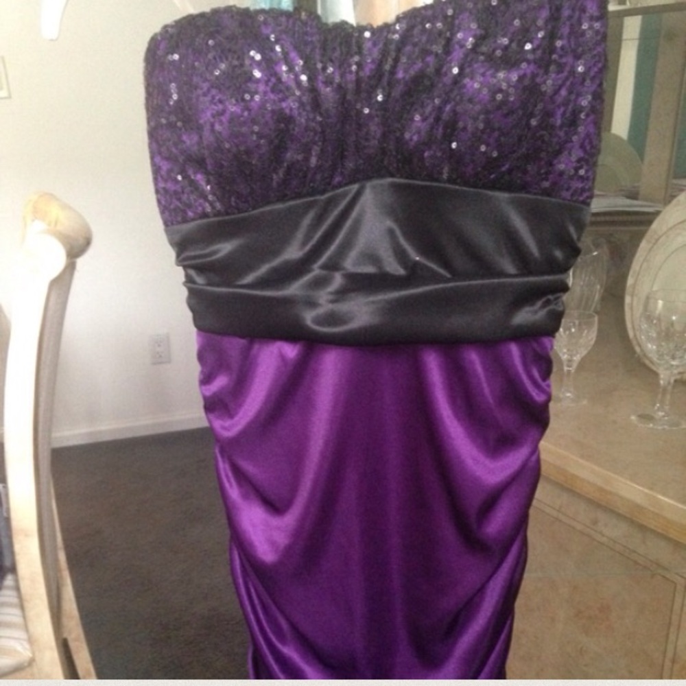 Strapless dress size 5 juniors
