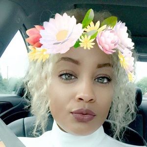 Meet your Posher, Jeanell