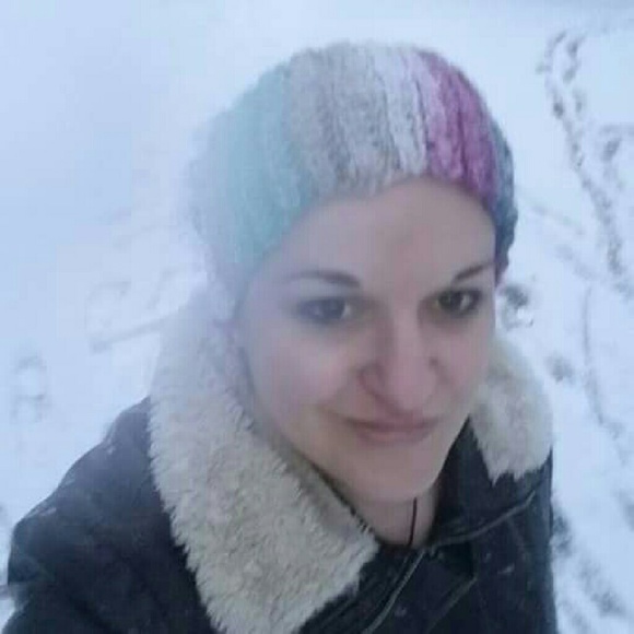 Meet your Posher, Melissa - Picture 1 of 1