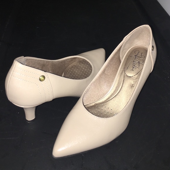 Nude Pointed Toe Heels