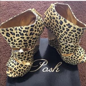 Animal print wedges cheetah