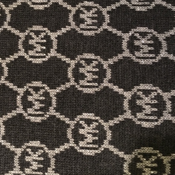 🎉SALE🎉 Like New Michael Kors Infinity Scarf - Picture 3 of 4