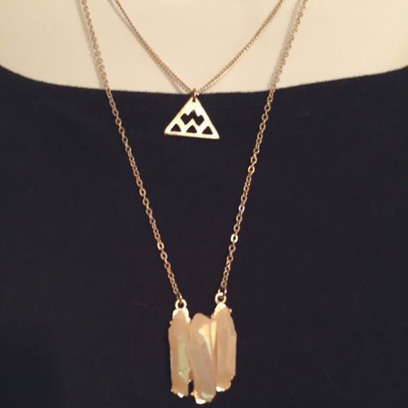 Gold Stone Necklace & Earrings Set - Picture 3 of 4