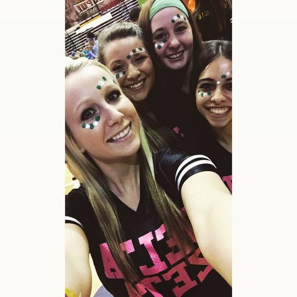 Meet your Posher, Sara - Picture 1 of 1