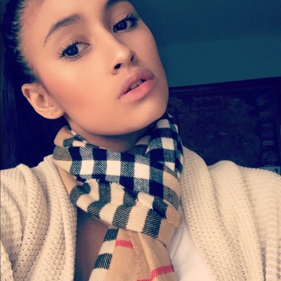 Meet your posher, Gisselle! - Picture 8 of 8