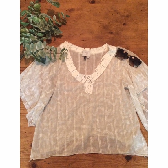 Flowy crop