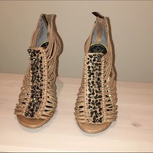 Sam Edelman studded nude heels
