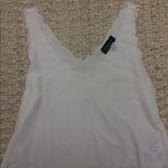 Cropped Top Shop tank