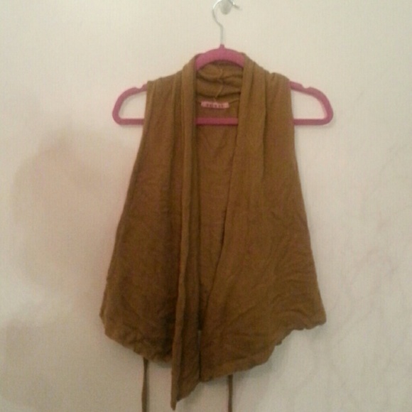 Open front Sweater Vest with tie at the waist - Picture 1 of 3