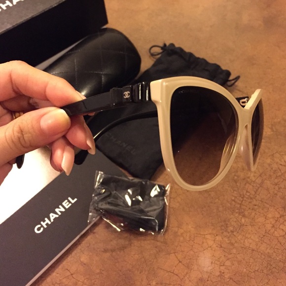 I'm selling my brand new Chanel sunglasses - Picture 2 of 4
