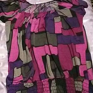 Ladies elastic bottom top