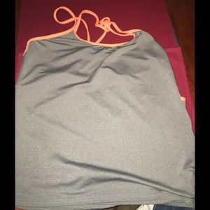Workout tank top