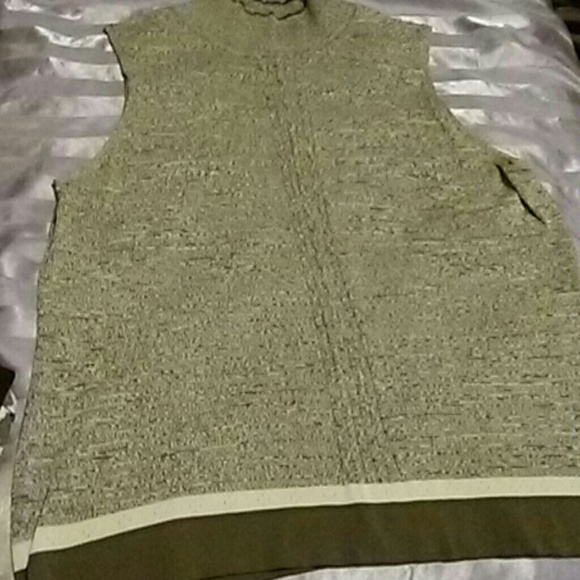 Ladies turtle neck tank top