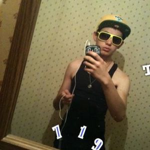 Meet your Posher, Deejay