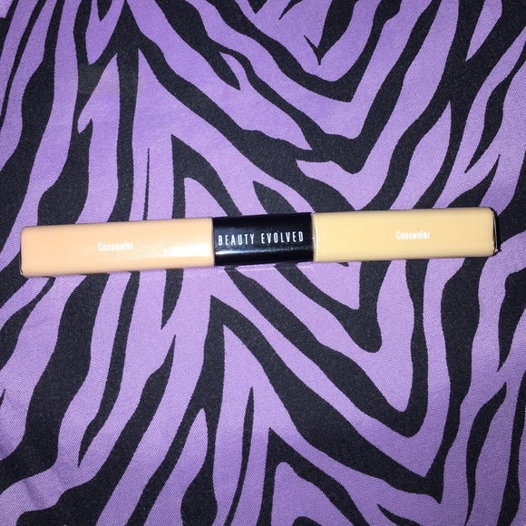 Concealer - Picture 1 of 1