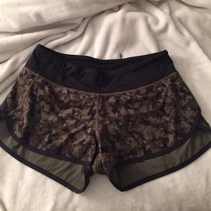 Lululemon Run: Speed Short *4-way Stretch