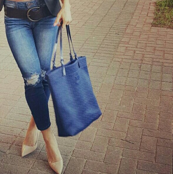 Michael Kors Handbags - Michael Kors