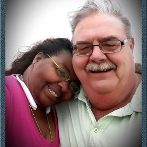 Meet your Posher, Trace