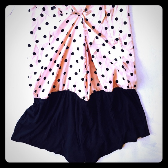 Victoria's Secret romper - Picture 1 of 3