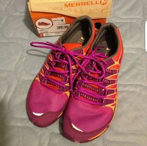 Woman's size 8 merrells nib