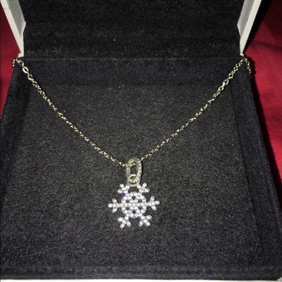 sold mom's day silver necklace