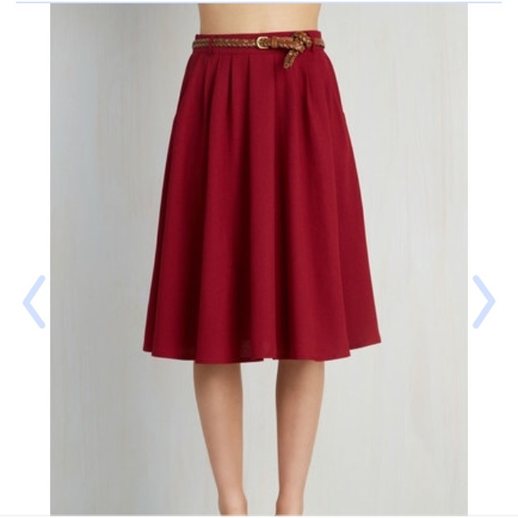 ModCloth Dresses & Skirts - Breathtaking Tiger Lilies skirt in Merlot